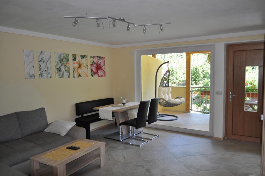 Ferienwohnungen Niederhof Lana Εξωτερικό φωτογραφία
